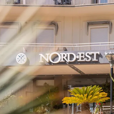 ホテル Nord Est 4*