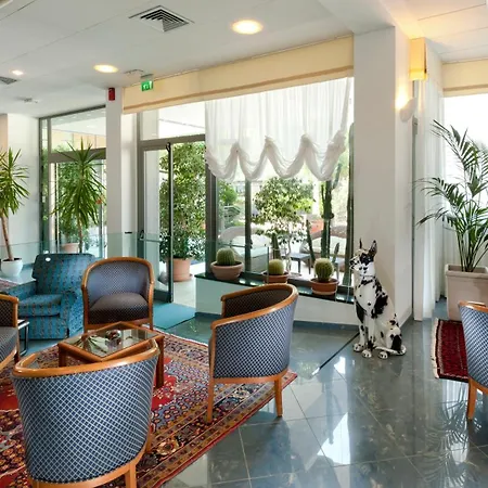 Nord Est 4* Cattolica